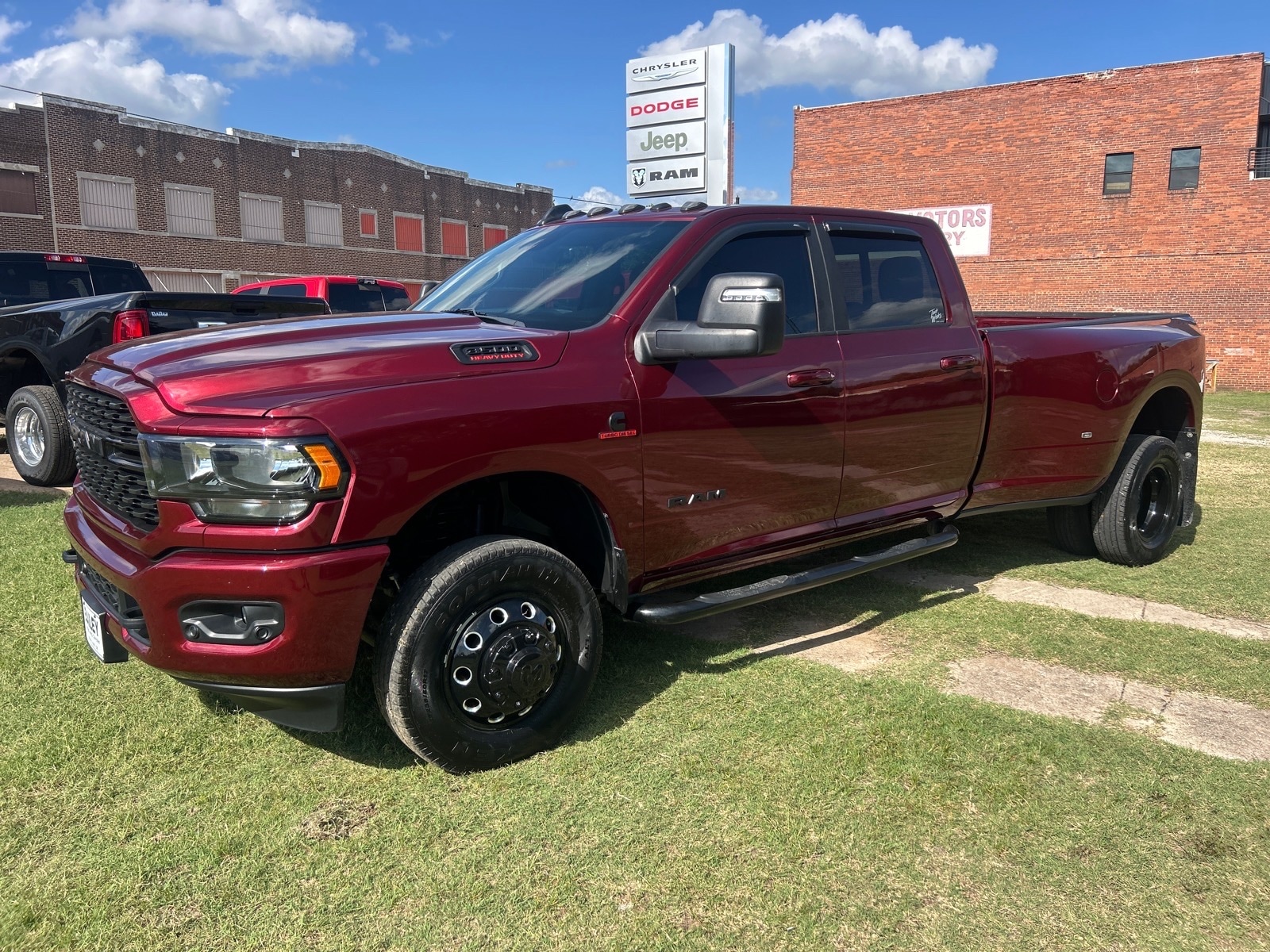 2024 RAM 3500 Big Horn 4X4 Crew Cab LWB's photo