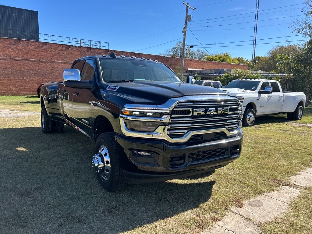 2026 Ram 3500 Laramie photo 3