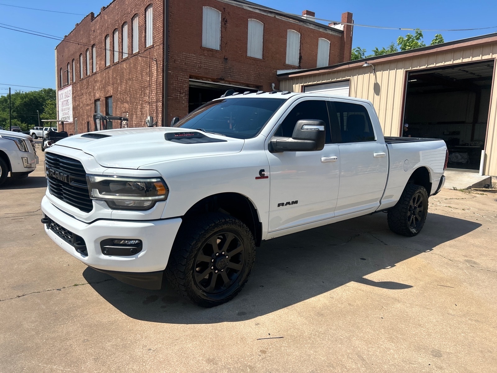 2023 RAM 2500 Laramie 4X4 Crew Cab SWB's photo