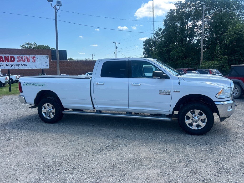 2014 Ram 2500 SLT photo 4