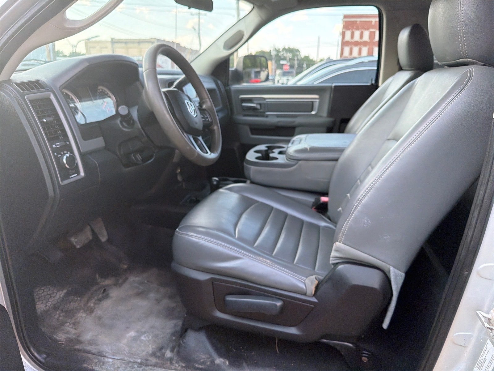2016 RAM Ram 3500 Chassis Cab Tradesman - Photo 6