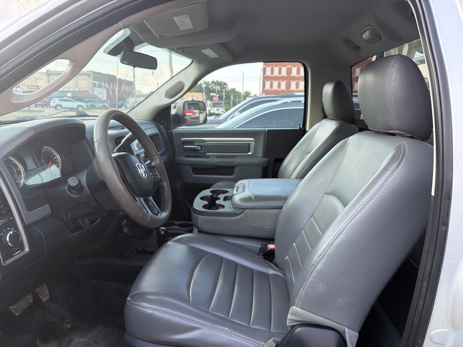2016 RAM Ram 3500 Chassis Cab Tradesman - Photo 7