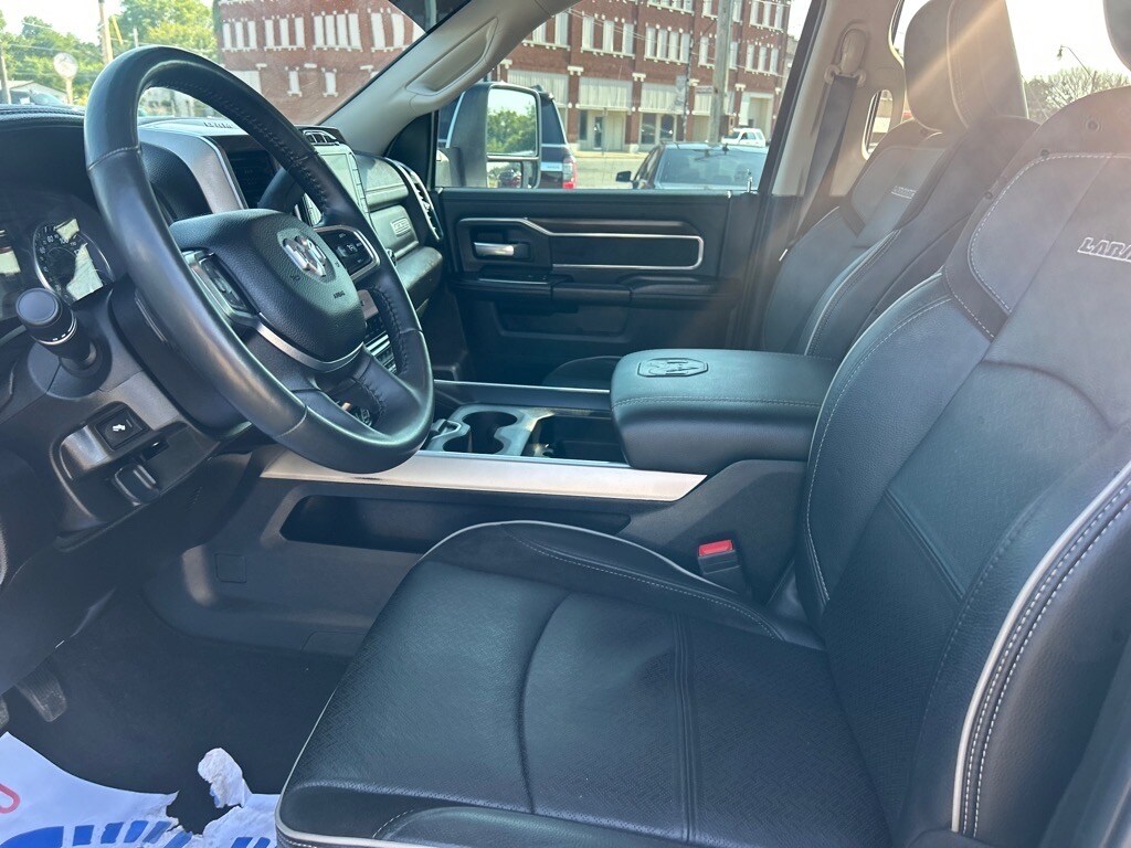 2024 RAM Ram 3500 Pickup Laramie - Photo 8
