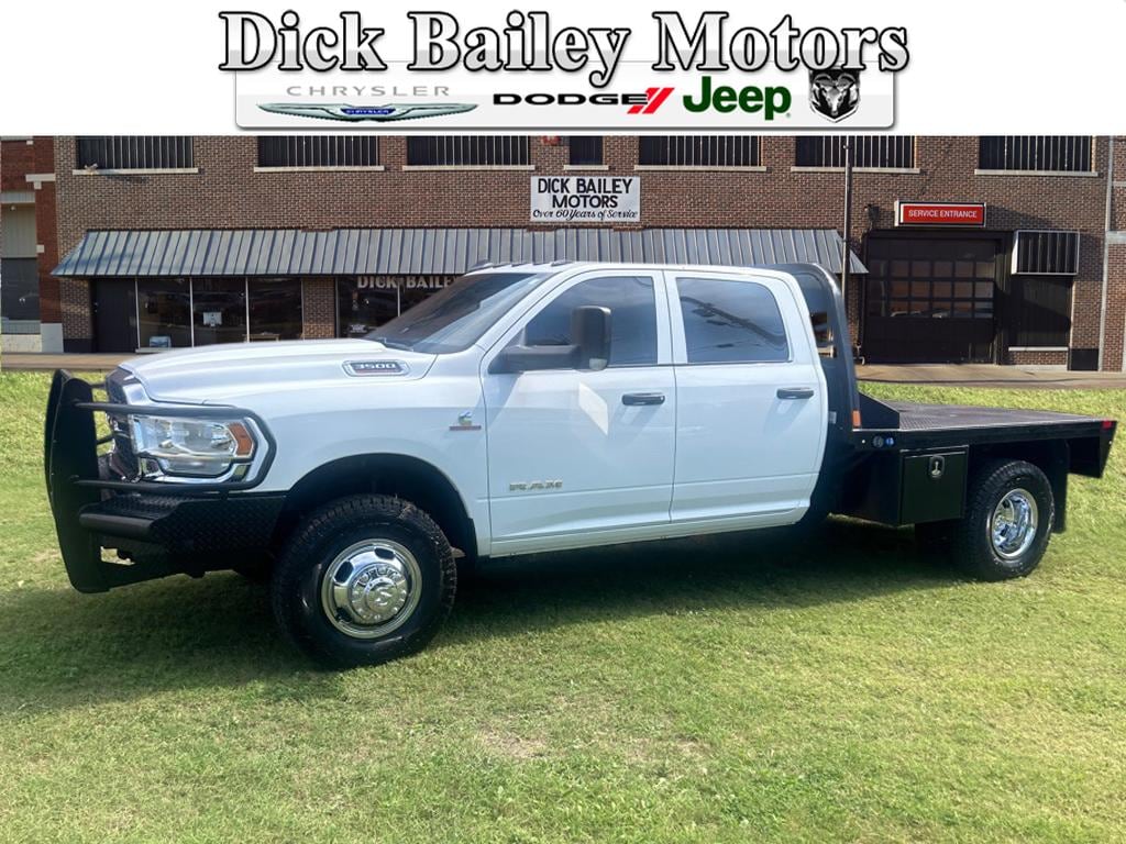 Used 2022 Ram 3500 Tradesman 4x4 Tradesman Crew Cab 8 ft. LB DRW Pickup