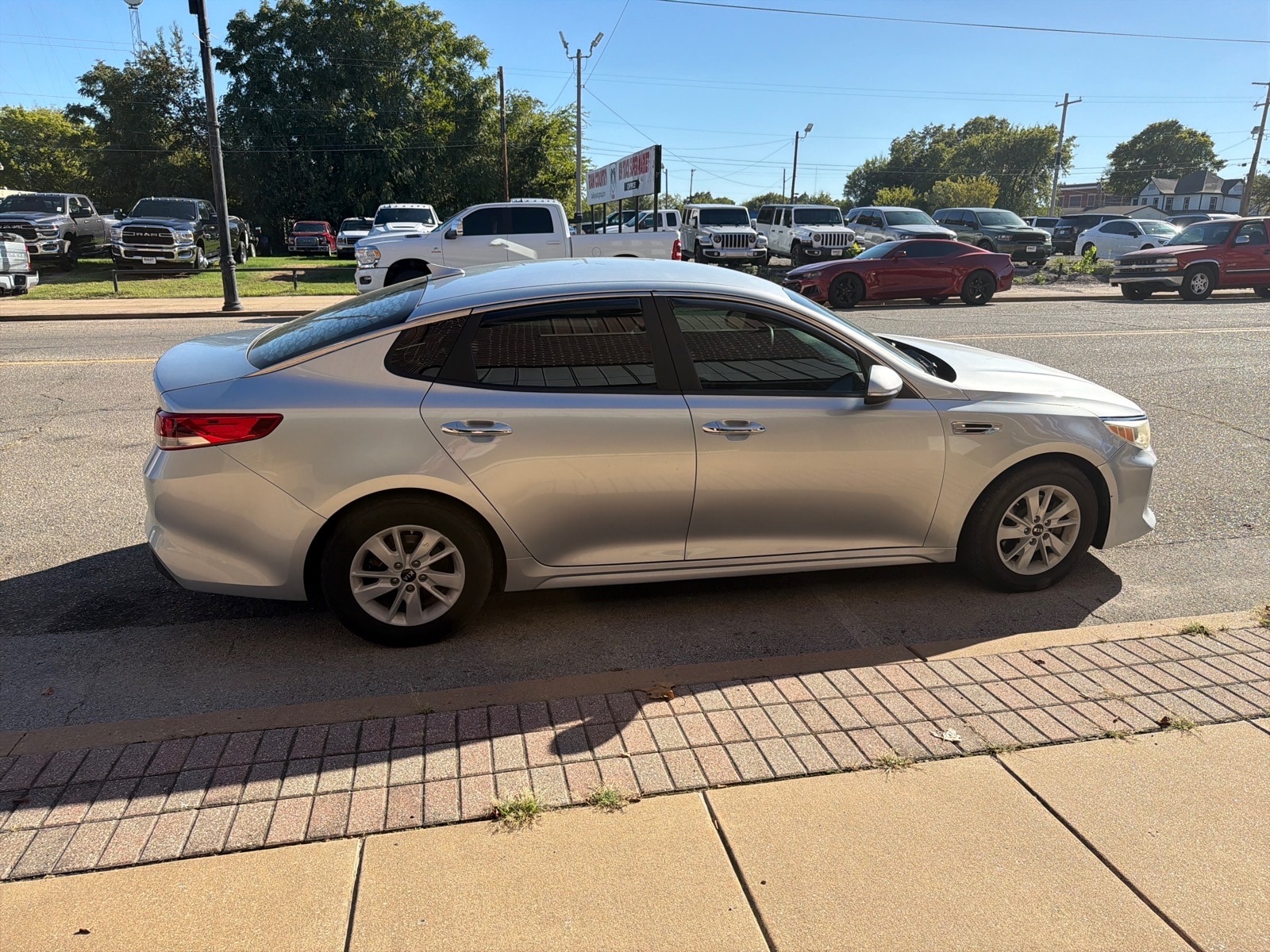 Used 2018 Kia Optima LX with VIN 5XXGT4L34JG226061 for sale in Okmulgee, OK