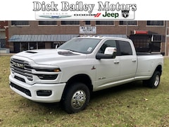 2026 Ram 3500 LARAMIE CREW CAB 4X4 8' BOX Pickup