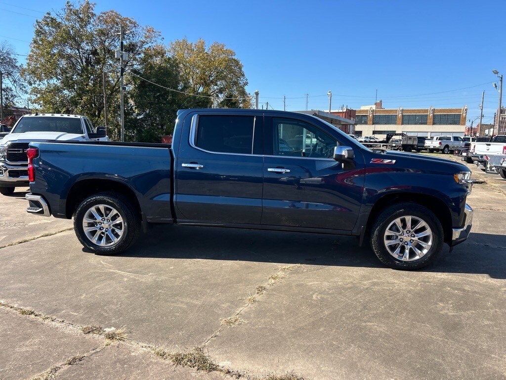 Used 2019 Chevrolet Silverado 1500 LTZ 4x4 LTZ Crew Cab 5.8 ft. SB