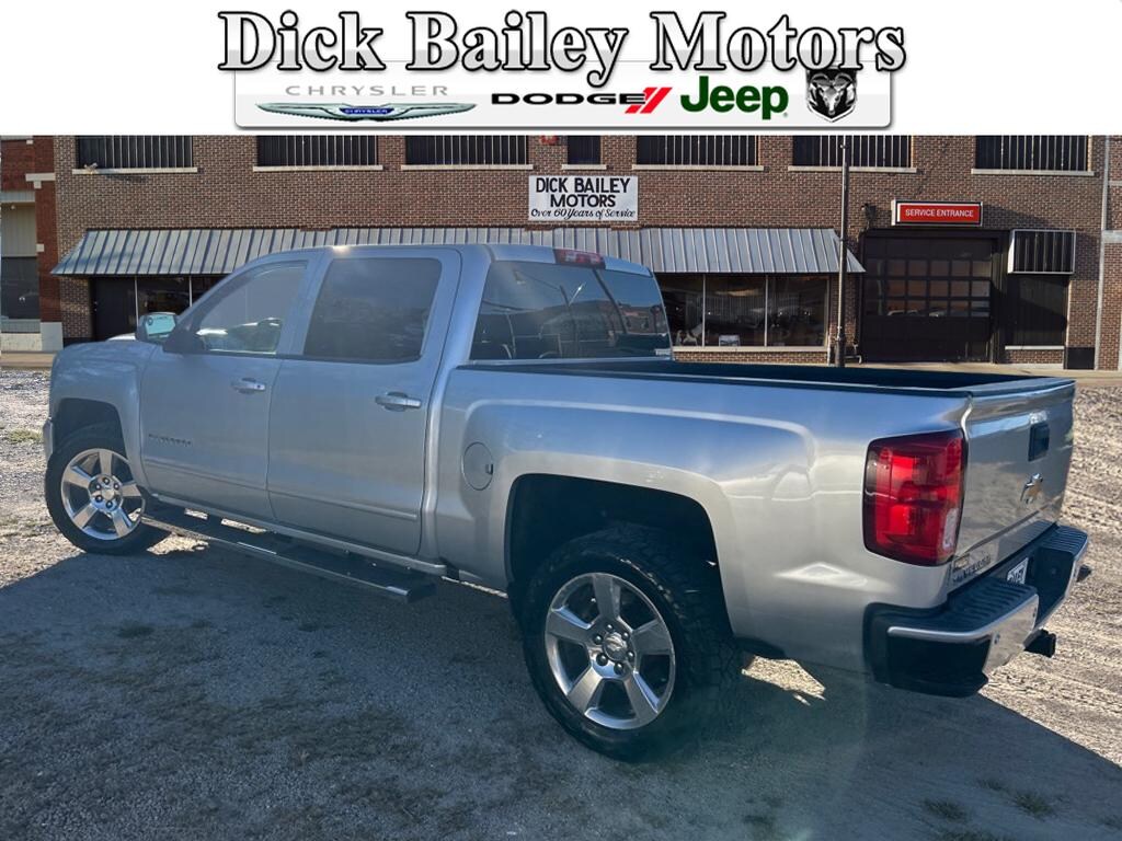 Used 2017 Chevrolet Silverado 1500 LT 4x4 LT Crew Cab 5.8 ft. SB