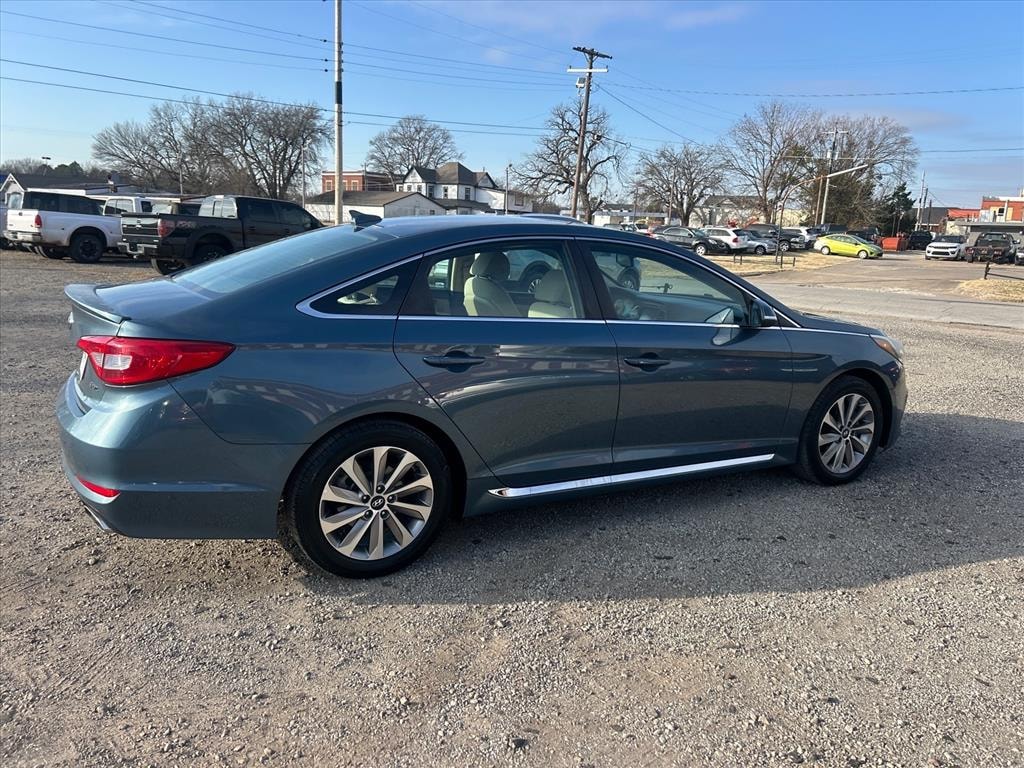 Used 2017 Hyundai Sonata Sport Sport Sedan