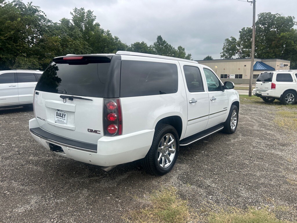 2014 Gmc Yukon Denali XL photo 3