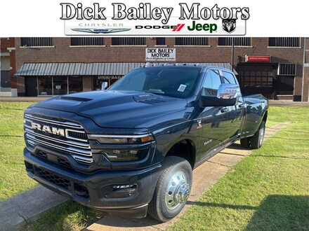 2026 Ram 3500 LARAMIE CREW CAB 4X4 8' BOX Pickup