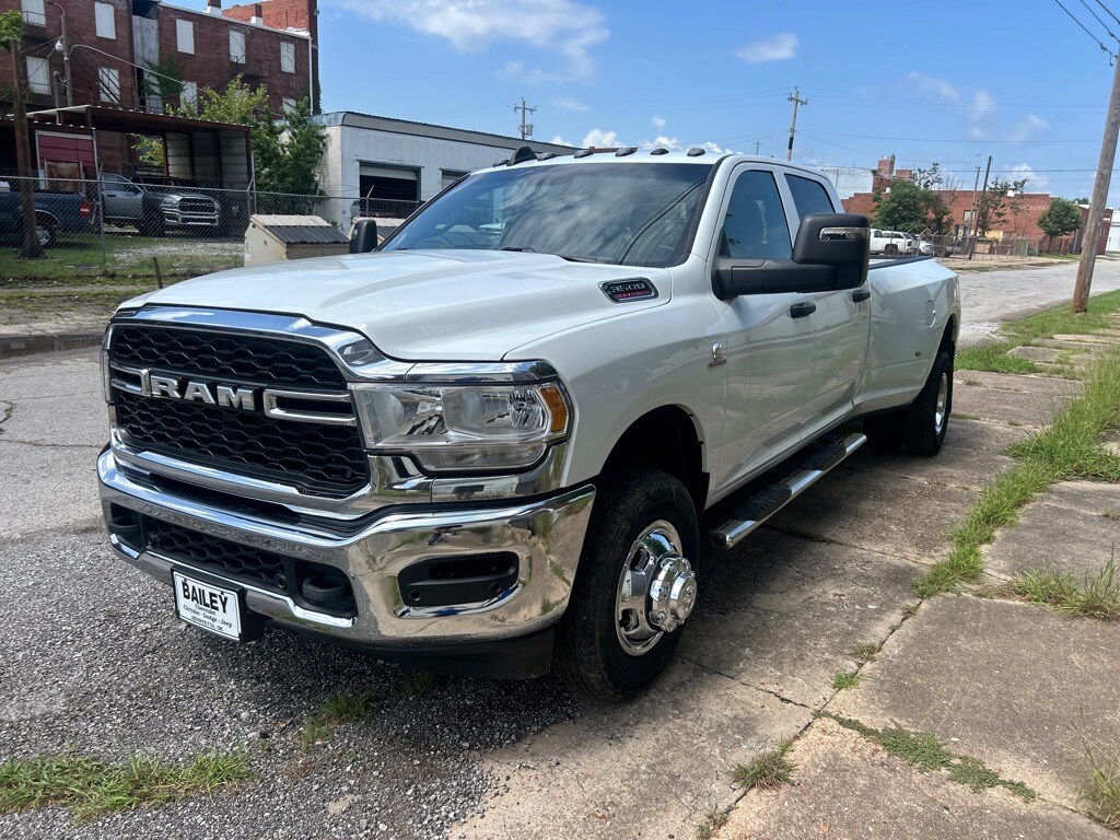 Used 2023 Ram 3500 Tradesman 4x4 Tradesman Crew Cab 8 ft. LB DRW Pickup
