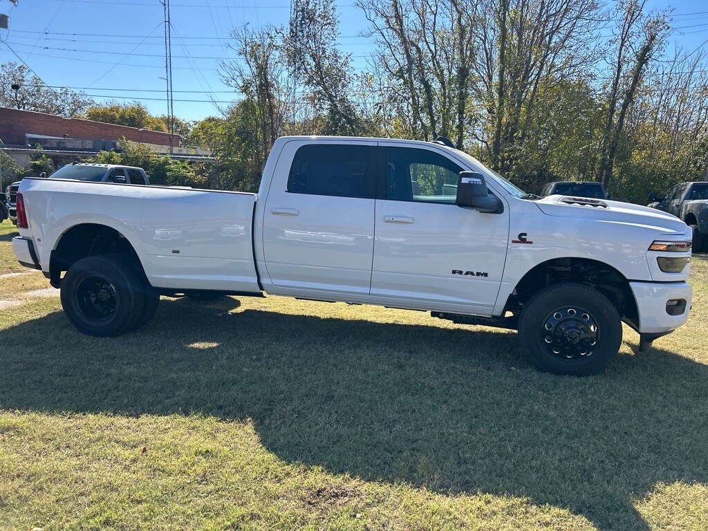 2026 Ram 3500 Laramie photo 3