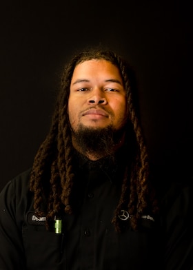 Staff member Desmond Ray from ID_4b2d6ac9e315