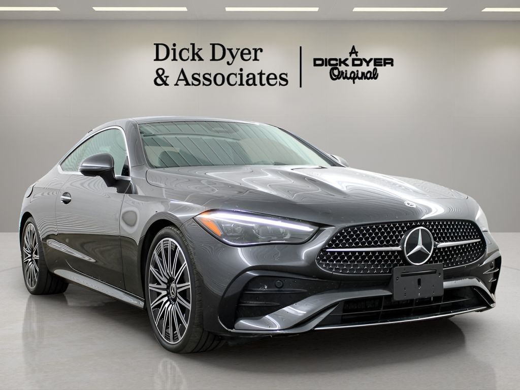 2025 Mercedes-Benz CLE CLE 300 4Matic's photo
