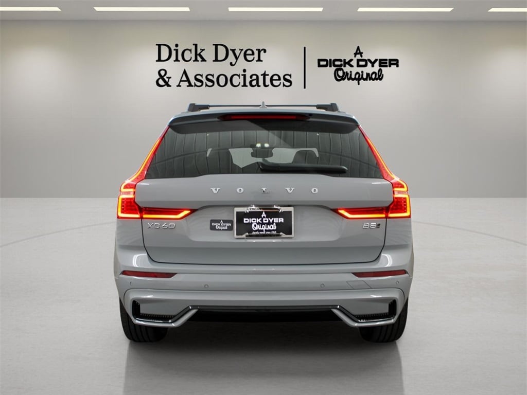 Used 2025 Volvo XC60 B5 Ultra SUV