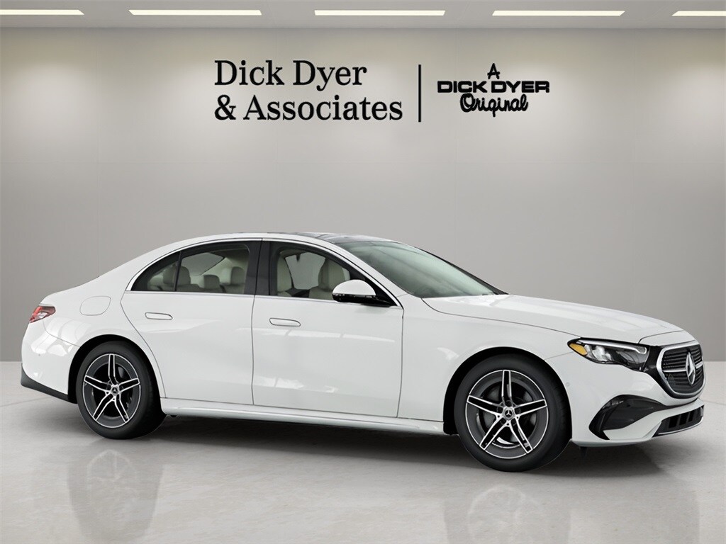 2025 Mercedes Benz E 350 Sedan photo 2