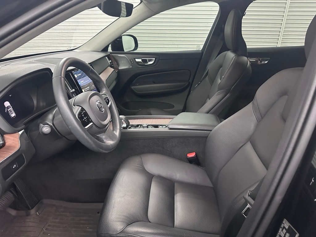 Used 2024 Volvo XC60 B5 Plus Dark SUV