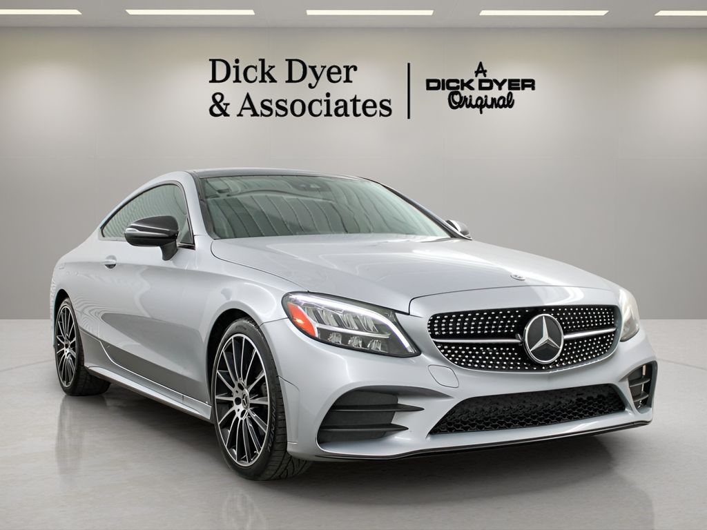 2022 Mercedes-Benz C-Class C 300's photo