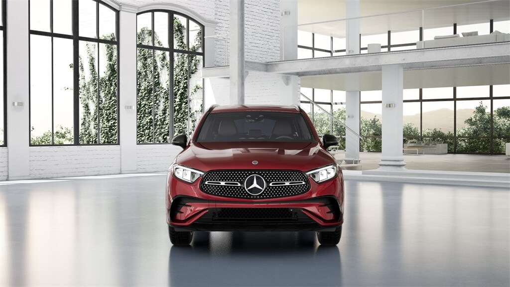 2025 Mercedes Benz GLC 300 photo 2