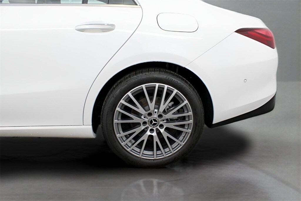 2025 Mercedes Benz CLA 250 photo 4