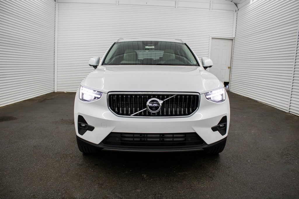 Used 2024 Volvo XC40 Plus with VIN YV4L12UE7R2277819 for sale in Columbia, SC