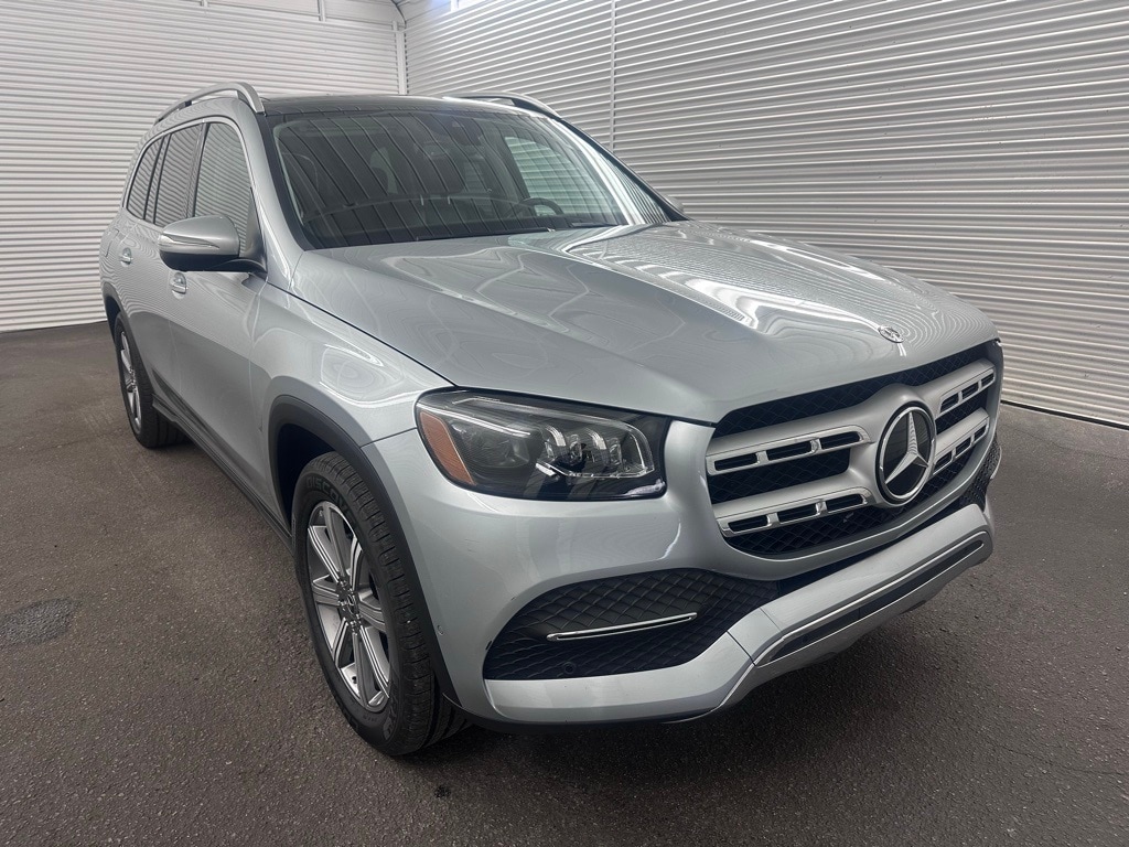 2023 Mercedes-Benz GLS Base's photo