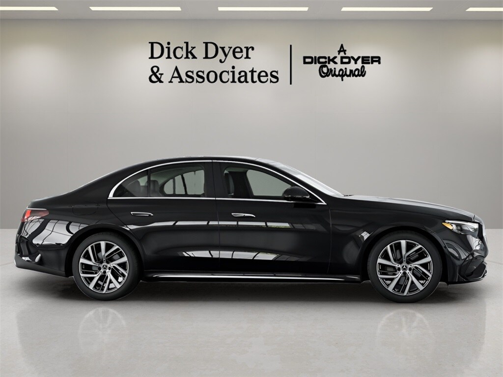2025 Mercedes Benz E 350 Sedan photo 2