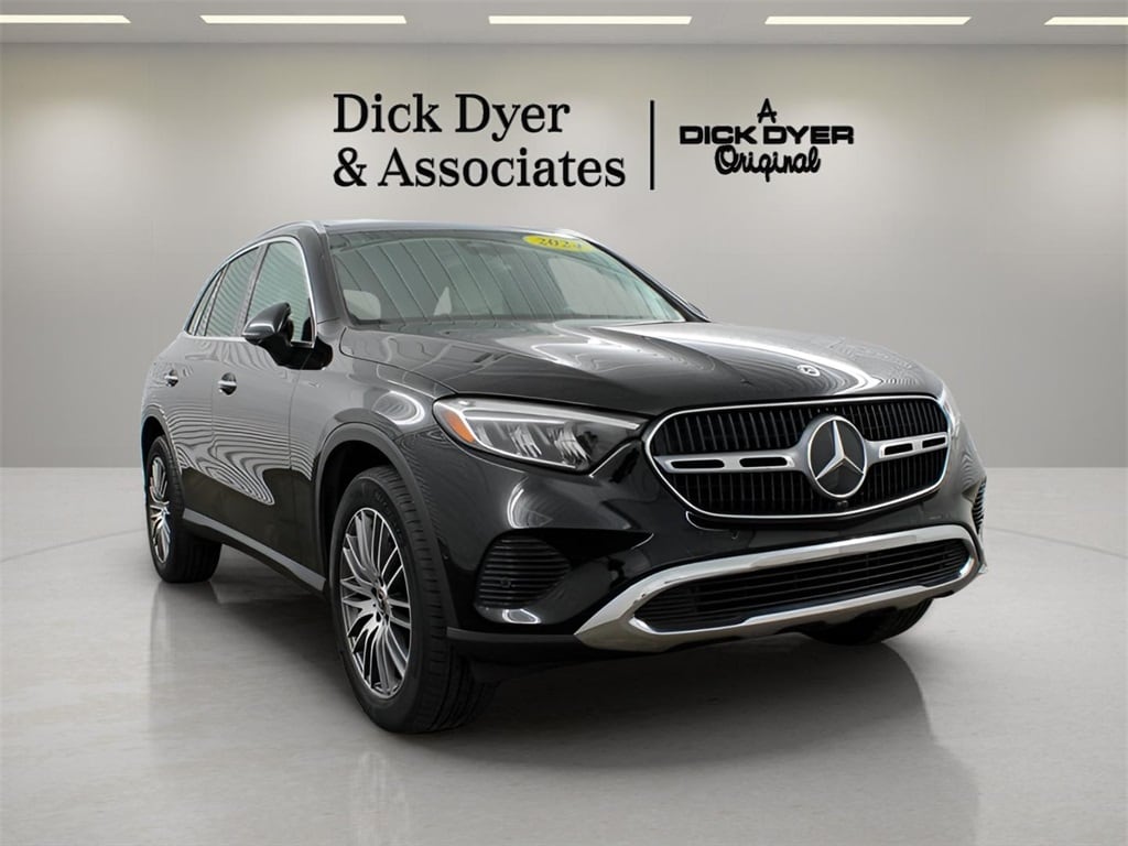 2024 Mercedes-Benz GLC 300 SUV 
