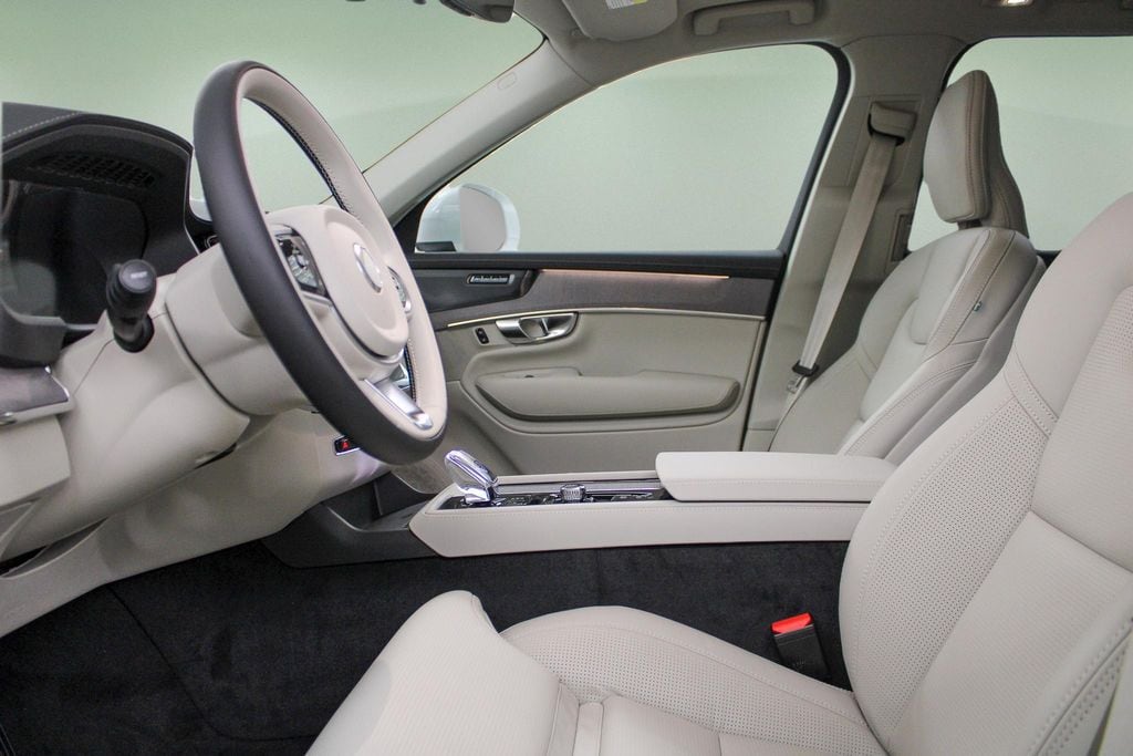 2026 Volvo XC90 Ultra - Photo 20