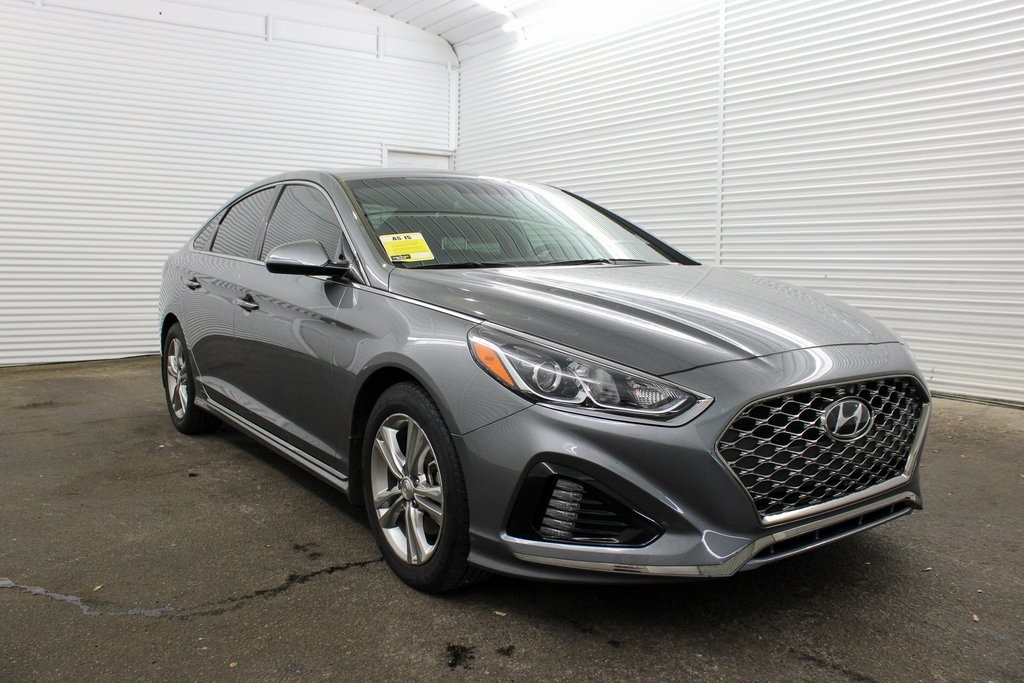 Used 2019 Hyundai Sonata Sport with VIN 5NPE34AF4KH812835 for sale in Columbia, SC