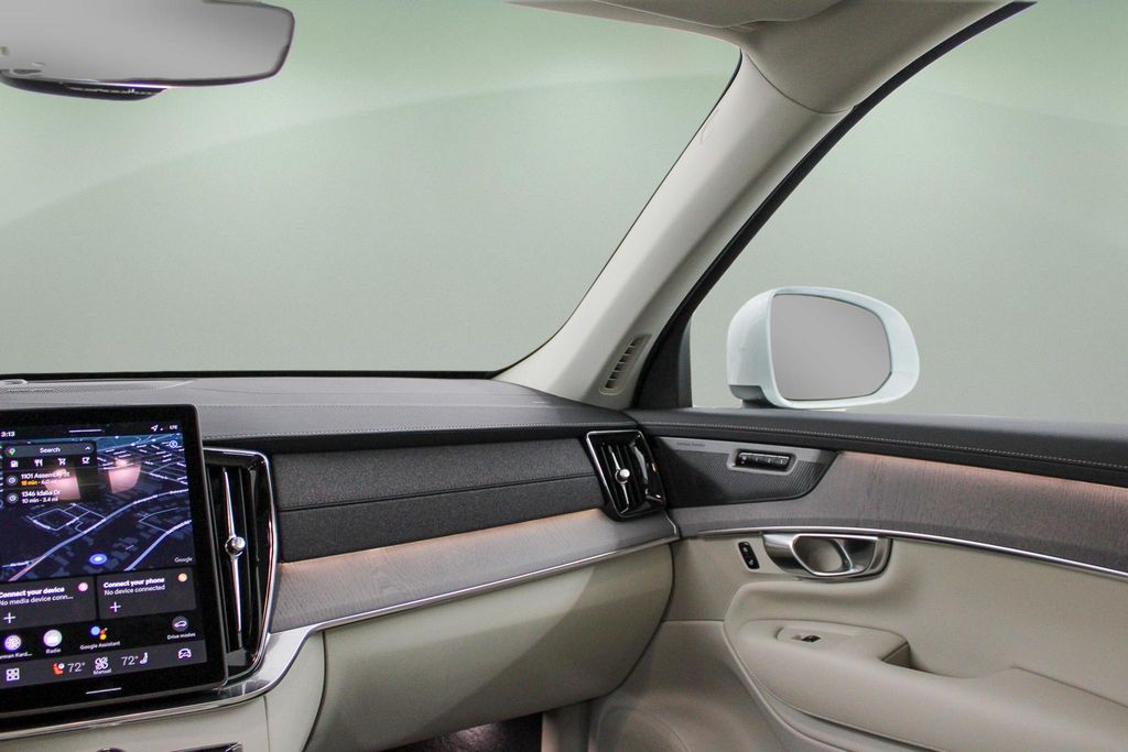 2026 Volvo XC90 Ultra - Photo 18