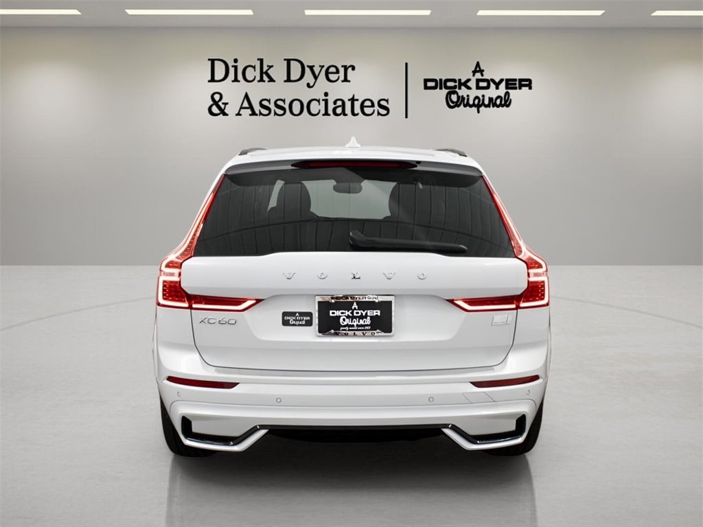 Used 2024 Volvo XC60 plug-in hybrid T8 Ultimate Dark SUV