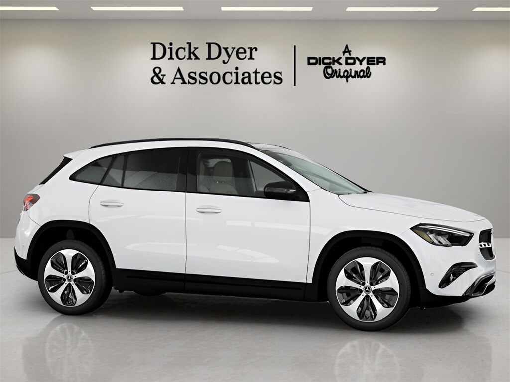 2026 Mercedes Benz GLA 250 photo 3