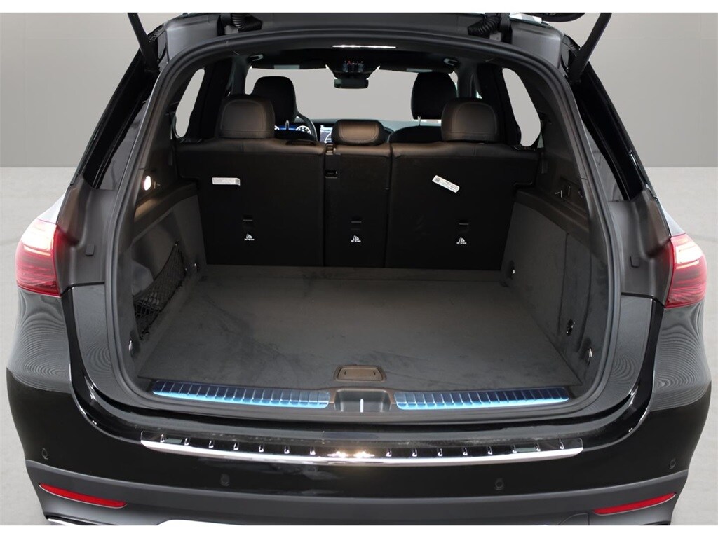 2025 Mercedes Benz GLE 350 4MATIC photo 3