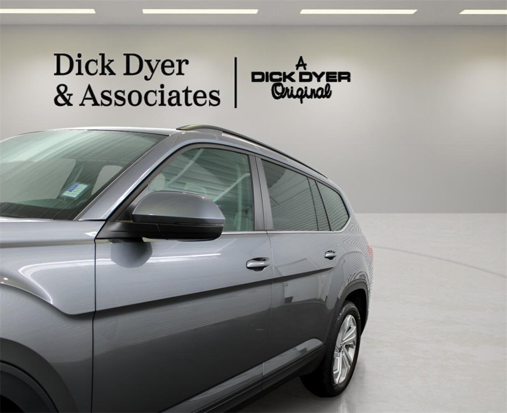 Used 2023 Volkswagen Atlas 3.6L V6 SE w/Technology SUV