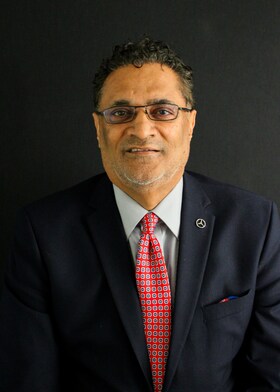 Staff member Brad Magan from ID_9c452df7fab6