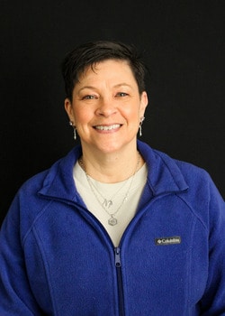 Staff member Michelle Ross from ID_0d05fabfe5d7