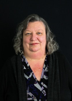 Staff member Amy Thames from ID_0d05fabfe5d7