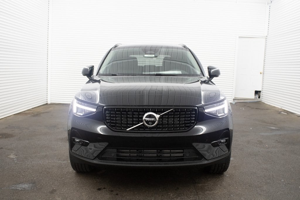 Used 2024 Volvo XC40 Plus with VIN YV4L12UL7R2305651 for sale in Columbia, SC