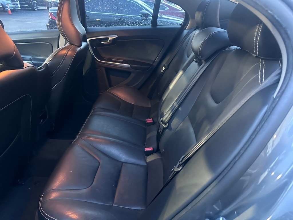 Used 2017 Volvo S60 T5 AWD Dynamic Sedan