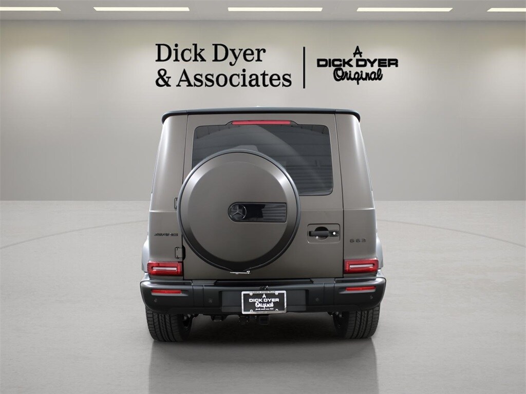 2025 Mercedes Benz G AMG 63 photo 3