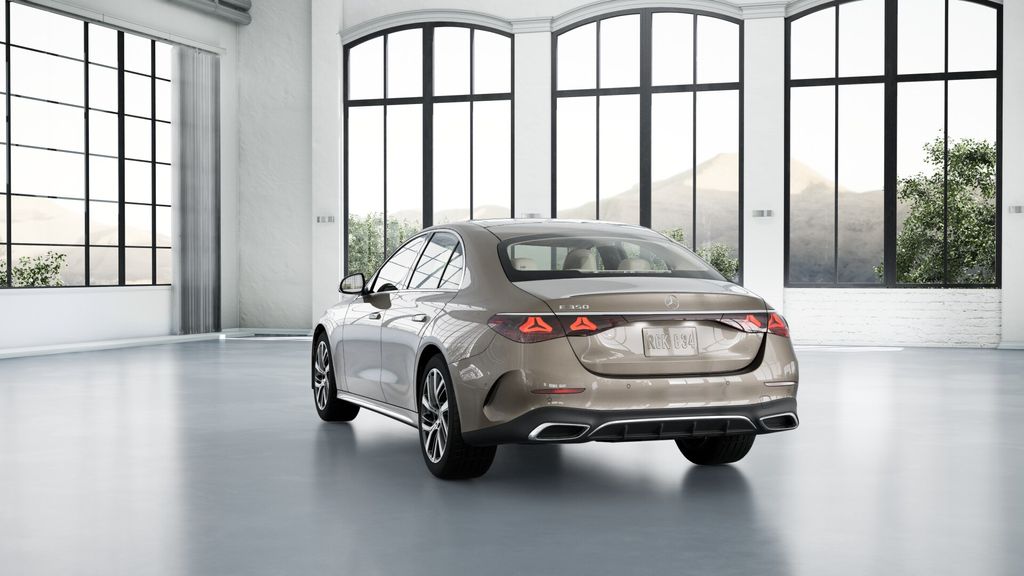 2026 Mercedes-Benz E-Class E350 - Photo 22