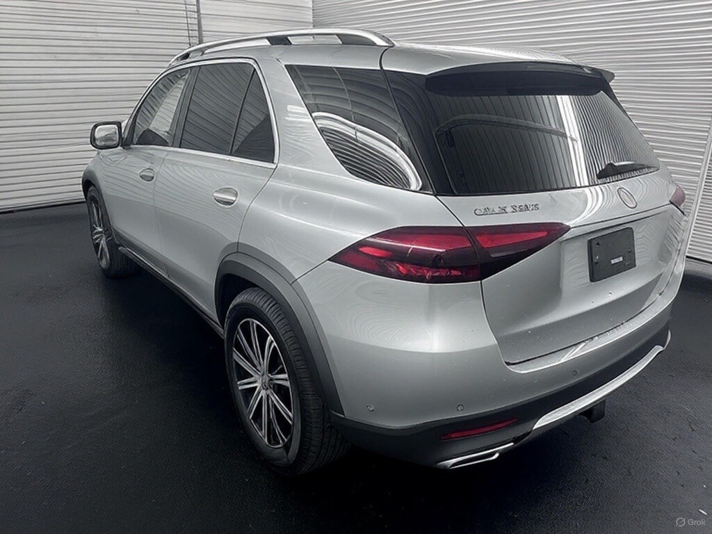 2024 Mercedes Benz GLE 350 4MATIC photo 3