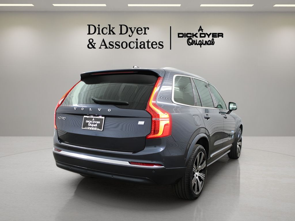 Used 2024 Volvo XC90 Plus with VIN YV4H60CE0R1207002 for sale in Columbia, SC