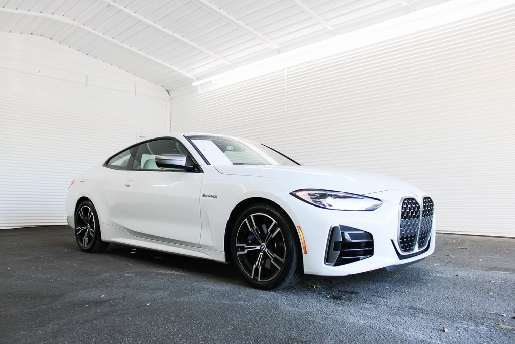 2023 BMW 4 Series M440i's photo