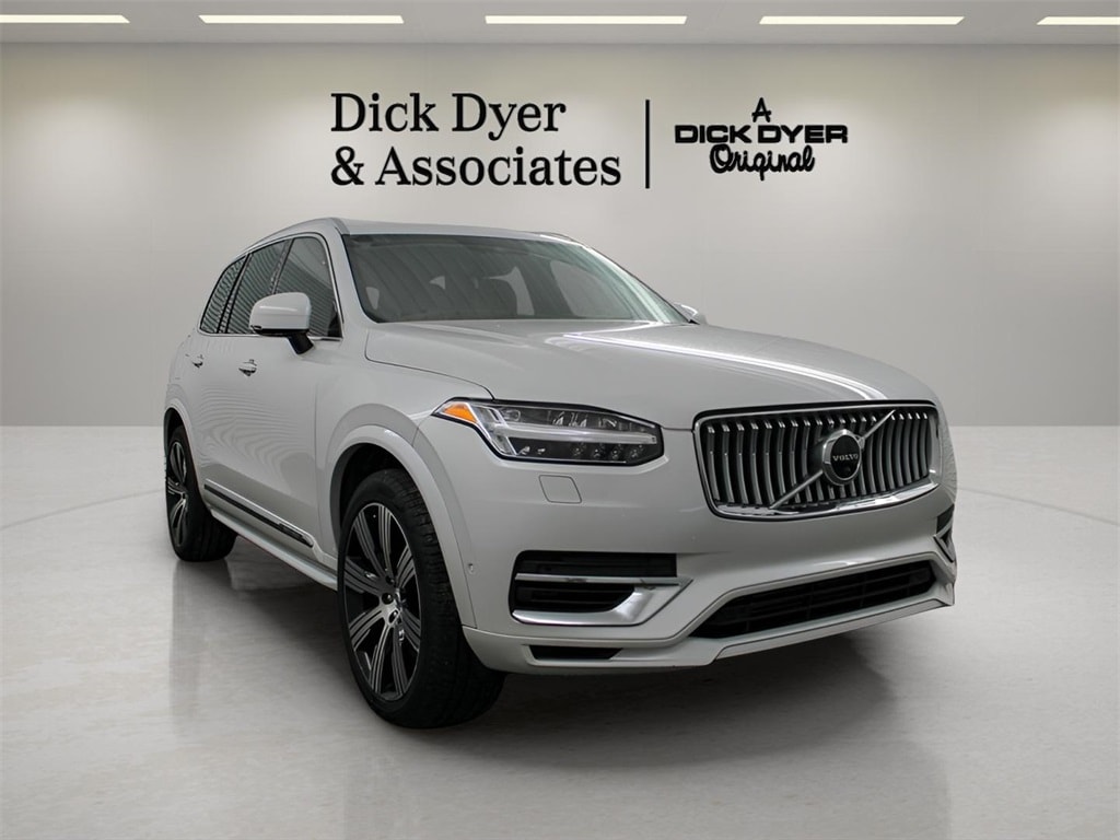 2021 Volvo XC90 Inscription's photo
