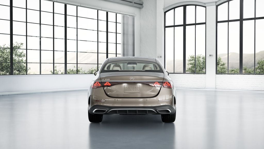 2026 Mercedes-Benz E-Class E350 - Photo 20