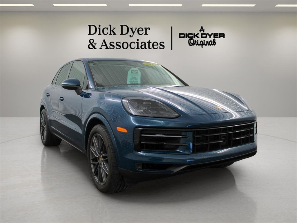 Used 2024 Porsche Cayenne SUV