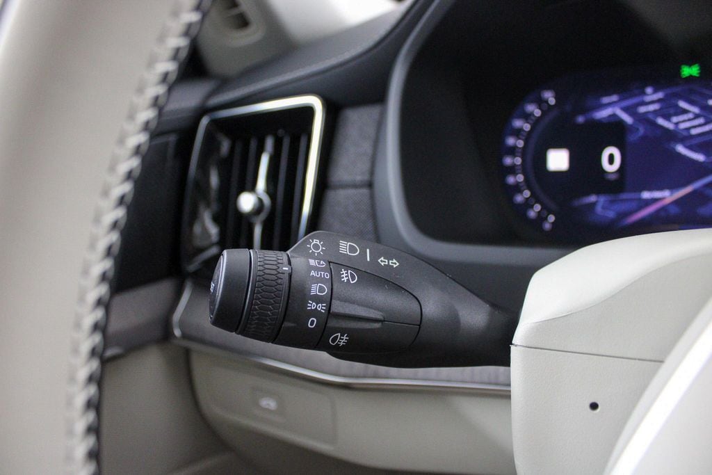 2026 Volvo XC90 Ultra - Photo 13